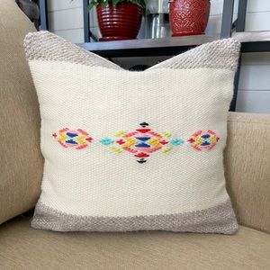 BEAND NEW | 16” Hand Woven Accent Pillow Cover